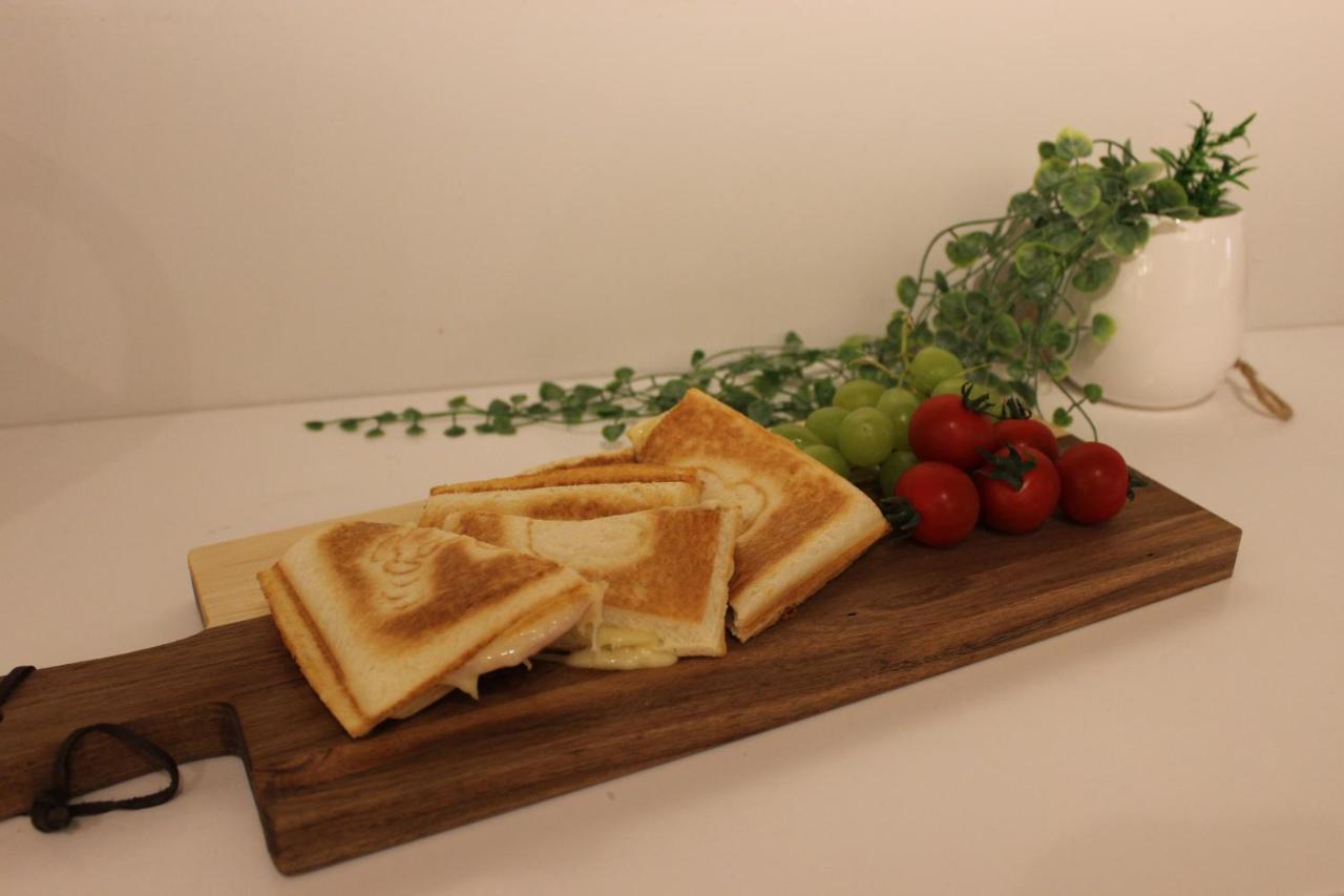 Plat Hostel Keikyu Minowa Forest Tokyo Dış mekan fotoğraf